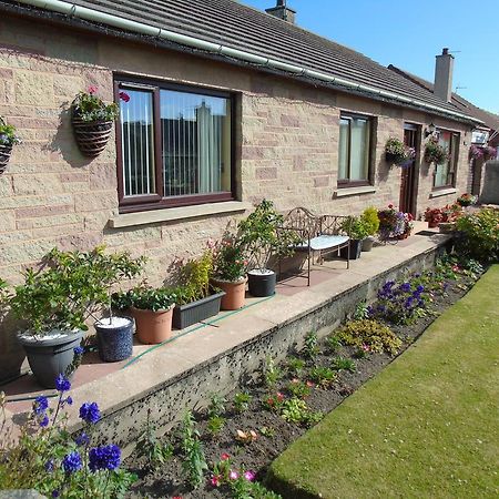 Jomarnic B&B Lossiemouth Bagian luar foto