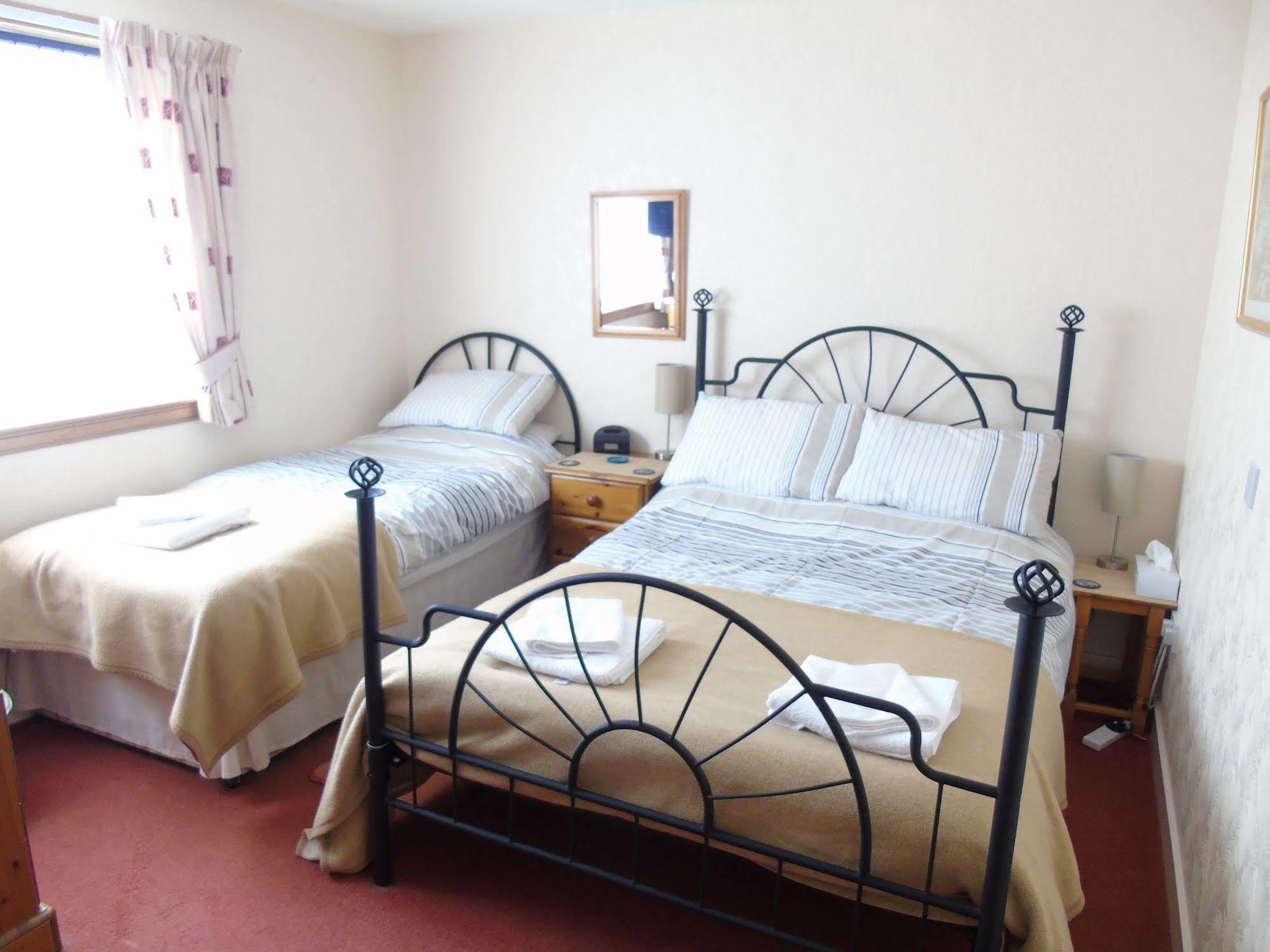 Jomarnic B&B Lossiemouth Bagian luar foto